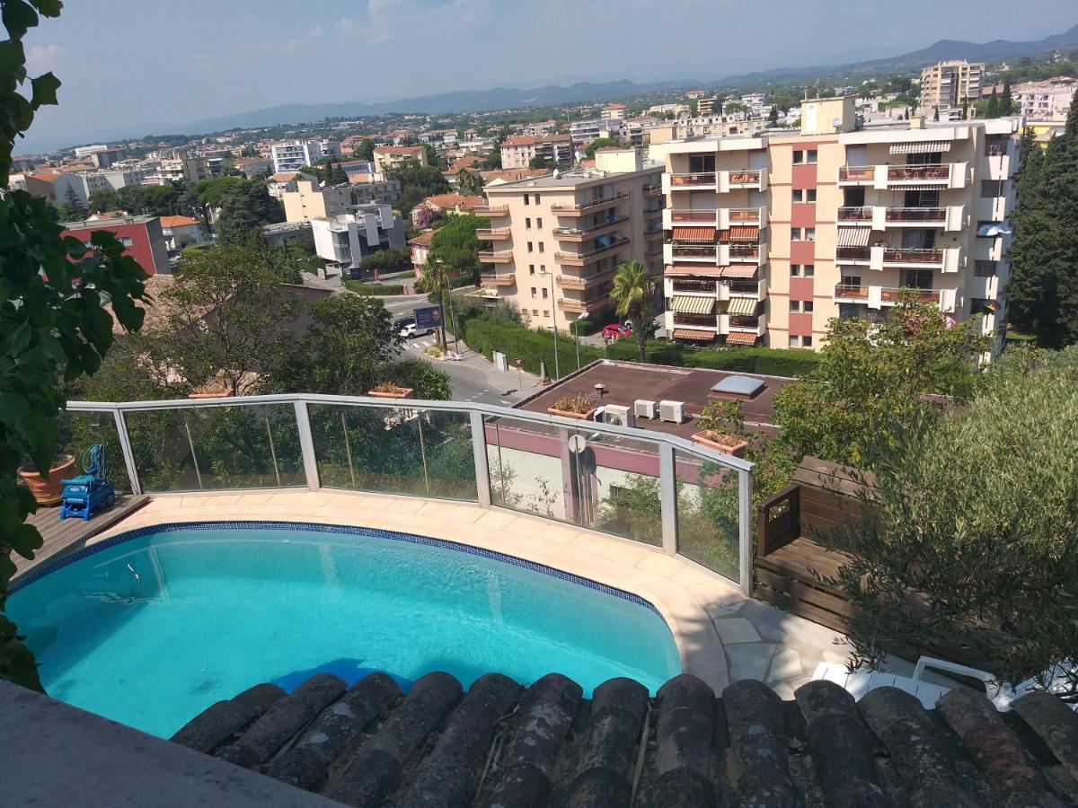 Joli Studio Saint-Raphael (Var) Exterior foto